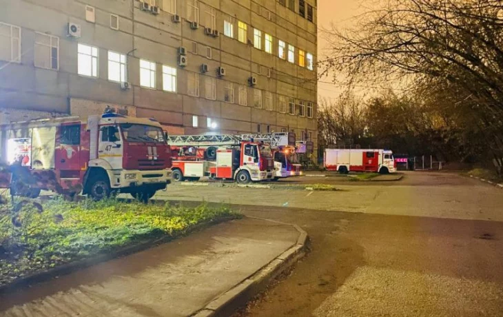 ООО "Роском" требует сноса общежития РосНОУ на улице Авиамоторно ООО "Роском" требует сноса общежития РосНОУ на улице Авиамоторно